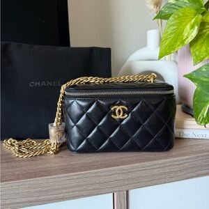Chanel Lambskin Sweetheart Vanity Case with Mirror and Crossbody Chain